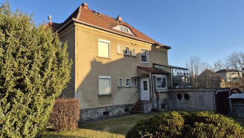 Foto - Älteres Zweifamielienhaus - 55.000,00&nbsp;EUR Kaufpreis, ca.&nbsp; 140,00&nbsp;m&sup2;