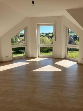 Foto - Lügde- Rischenau sonnige 3-Zimmer Dachgeschoßwohnung 80 m²