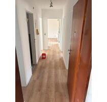 Kernsanierte Wohnung mit 72,5 m², 3 Zimmer, Küche, Bad, Balkon - Trier Kürenz