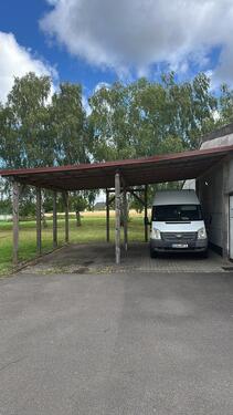 Foto - Stellplatz gross im Carport auf Privatgelaende