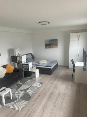 Foto - Neuwertige möblierte 1Zi Kü Bad Wohnung 34qm Terrasse Garten