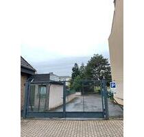 13 Stellplätze in Düren - Nähe Kreisverkehr inkl. Tor!