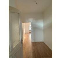 Hell und Kernsanierte - 900,00&nbsp;EUR Kaltmiete, ca.&nbsp; 90,00&nbsp;m&sup2; in Schwelm (PLZ: 58332)