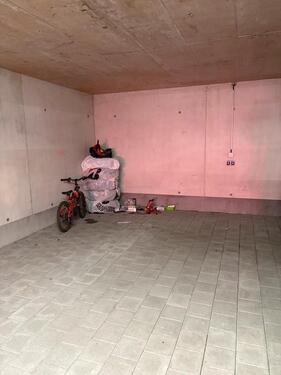 Foto - Garage zu vermieten ab Juni - 100,00&nbsp;EUR Miete,