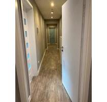 Gepflegte 3 Zimmerwohnung– modern renoviert, möbliert 1180€ warm - Waldems