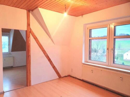 Foto - Dachgeschoßwohnung in Lugau/Erzgebirge zur Miete