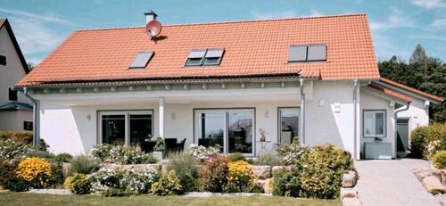 Foto - Foto ist ein Beispielhaus . In allerbester Lage