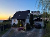 Foto - Freistehendes Einfamilienhaus mit Burgblick