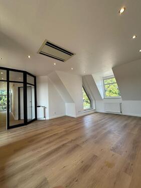 Foto - Frisch sanierte 3 ZI Wohnung mit Emsblick, Tiefgarage und Aufzug