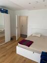 Foto - München Johanneskirchen - Komfortables Zimmer mit Blick ins Grüne!!!