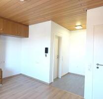 Teilmöblierte 1-Zimmer-Wohnung in ruhiger Lage - Bad Camberg