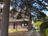 Foto - Kernsaniertes Zweifamilienhaus mit großem Grundstück