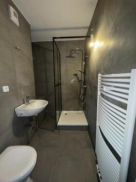 Foto - kernsanierte 1-Zimmer Wohnung mit EBK, Balkon und TG