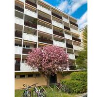 1 Zi Wohnung mit Küche und Abstellraum,knapp 50 qm,ruhig,möbliert - Nürnberg Erlenstegen