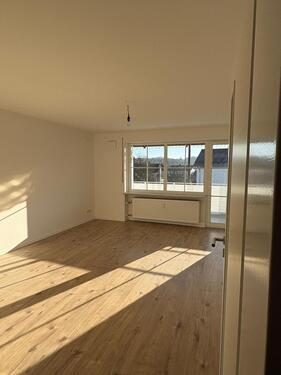 Foto - Vermiete helle 3-Zimmer-Wohnung mit Balkon in Kumhausen