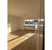 Vermiete helle 3-Zimmer-Wohnung mit Balkon in Kumhausen