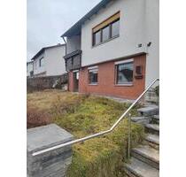 Frei stehendes Haus - 250.000,00&nbsp;EUR Kaufpreis, ca.&nbsp; 95,00&nbsp;m&sup2; in Burladingen (PLZ: 72393)