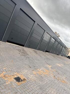 Foto - XXL Garage - Lagerplatz für Handwerker & Wohnmobile