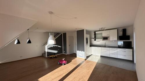 Foto - Energieeffizienter Wohnkomfort auf 2 Etagen in für viele(s) günstiger Lage: EEK A, LAN, SAT, FBH, HM