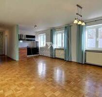 Individuelles Wohnambiente für Singles oder Paare – zentral in Parsberg