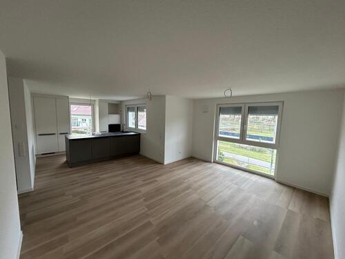 Foto - Erstbezug in Kupprichhausen: Moderne, helle 3-Zimmer-Wohnung mit Balkon und Ausblick ins Grüne
