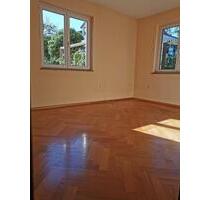 3-Zimmer-Wohnung in Esslingen befristet auf 2,5 Jahre - Esslingen am Neckar Hegensberg