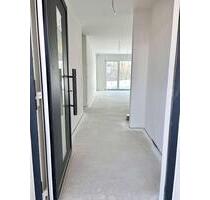 Neubau 3-Zimmer-Wohnung mit Balkon! - Tiefenbach