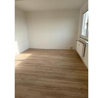 Schöne sanierte 3-Raum-Wohnung in HalleSaale Südstadt - Halle (Saale) Damaschkestraße