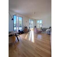 3-Zimmer Apartment mit riesiger Dachterrasse in Berlin-Pankow