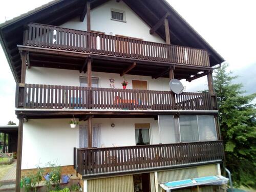 Foto - Dreifamilienhaus mit großem Hanggrundstück