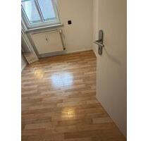 Kleine 3 Zimmer DG Wohnung in Uffenheim - Burgbernheim