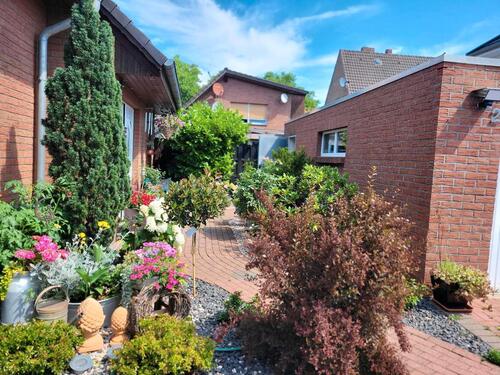 Foto - 8 Zimmer Mehrfamilienhaus, Wohnhaus zum Kaufen in Sassenburg
