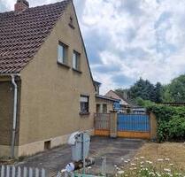 Doppelhaushälfte - 110.000,00&nbsp;EUR Kaufpreis, ca.&nbsp; 100,00&nbsp;m&sup2; in Kölleda (PLZ: 99625)