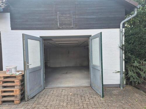 Foto - Garage Stellplatz oder Lagerfläche