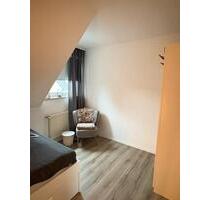 WG Zimmer (female only) - 500,00&nbsp;EUR Kaltmiete, ca.&nbsp; 13,00&nbsp;m&sup2; in Seelze (PLZ: 30926)
