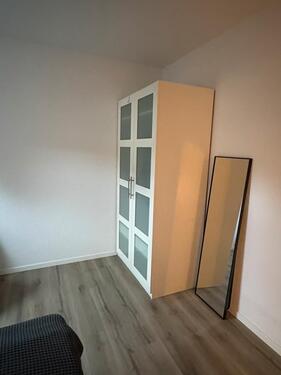 Foto - 1 Zimmer Dachgeschoßwohnung zur Miete in Seelze