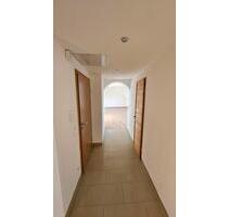 Großräümige Dachgeschosswohnung - Essen Stadtbezirk IV