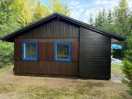 Foto - Kleines Wochenendhaus 40 m2 auf ca. 2200 qm Erbpachtgrundstück .