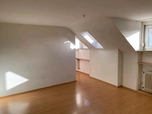 Foto - Dachgeschoßwohnung in Stuttgart zur Miete