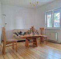 KOMPLETT 2-Zi-Altbau Whg mit Balkon fully furnished and equippe - Berlin Lichtenberg