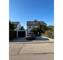 Familienfreundliche Doppelhaushälfte 120 m², 546 m² Grundstück, F - Freiberg am Neckar