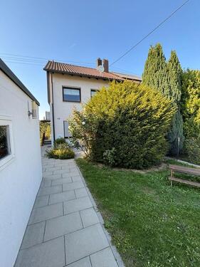 Foto - 5 Zimmer Doppelhaushälfte zum Kaufen in Freiberg am Neckar