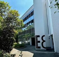 Büro in München mit Terrasse nahe Mittlerem Ring