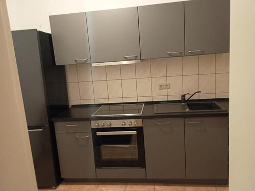 Foto - Helle 2-Zi-Whg Zentrum ab 1.8.26 mit EBK Badewanne