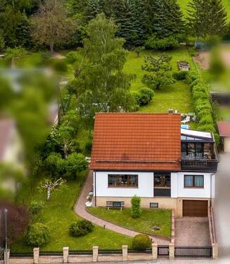 Foto - Exklusives Einfamilienhaus am Waldrand mit Pool