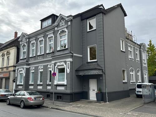 Foto - kernsanierte Altbauwohnung im 1.OG