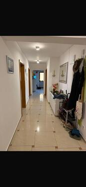 Foto - 4-Zimmer Wohnung mit Gartenanteil in ruhiger Hanglage