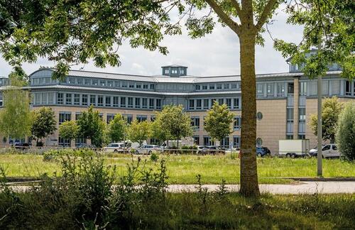 Foto - Renoviertes Teambüro mit Highspeed-Internet und Teeküche neben o2 SURFTOWN MUC.