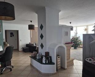 165qm Wohnung in Arzfeld - 1.200,00&nbsp;EUR Kaltmiete, ca.&nbsp; 165,00&nbsp;m&sup2; in Pronsfeld (PLZ: 54597)