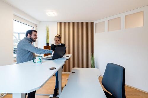 Foto - Arbeiten neu gedacht bei Regensburgs größtem Büroanbieter mit Dachterrasse